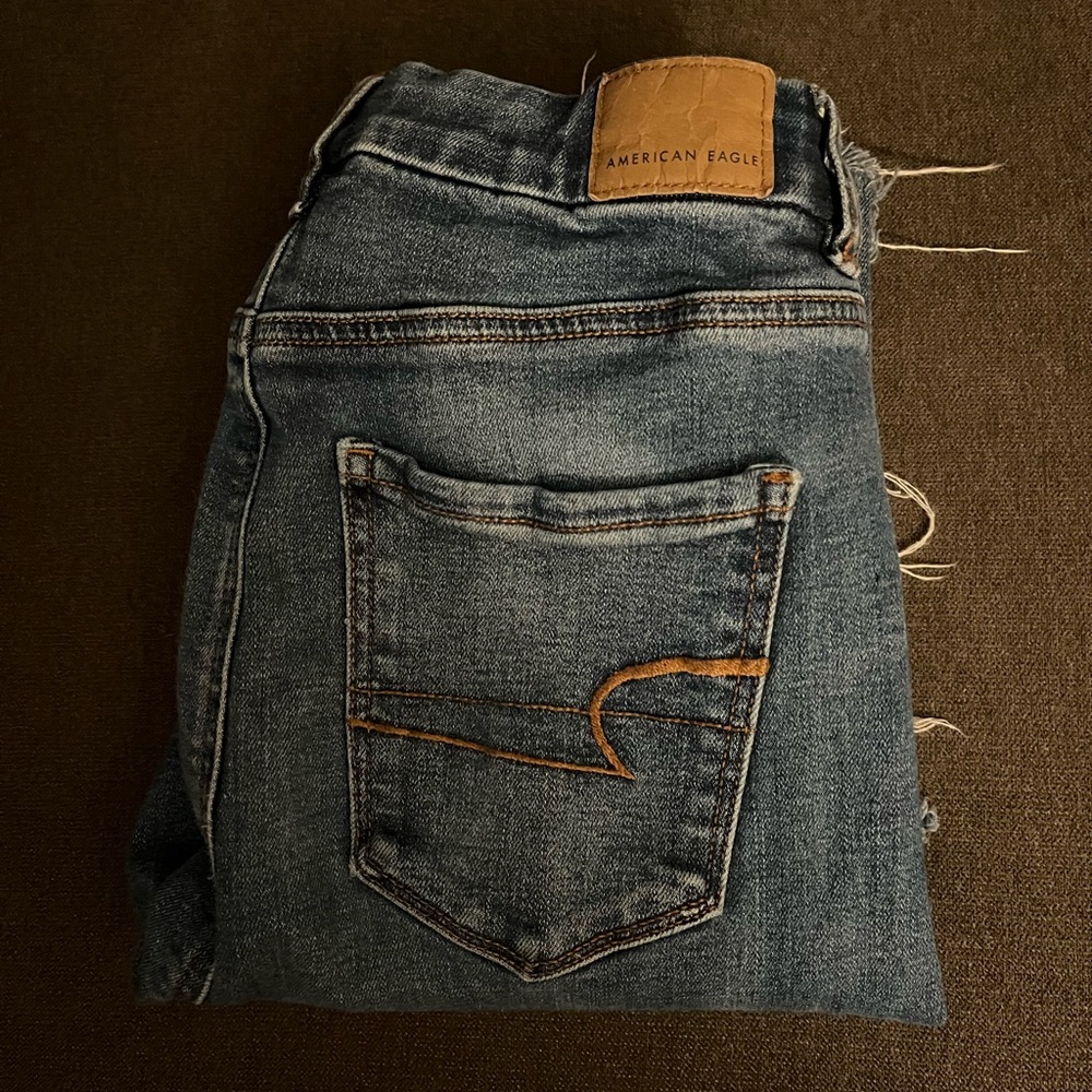 American Eagle jeans women’s size 2 Short.